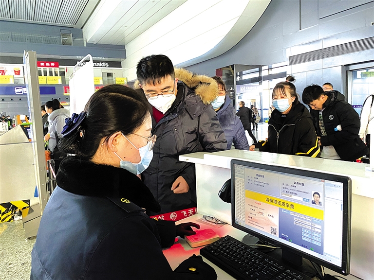 中国铁路兰州局集团有限公司： 春运车票已售出12万余张